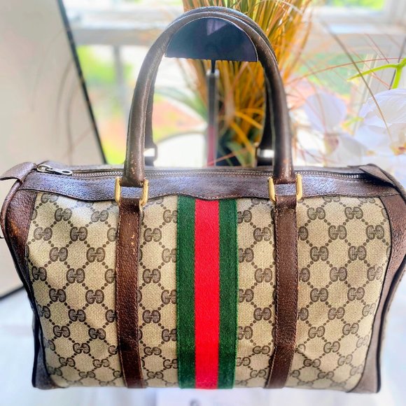 Gucci Vintage Duffle Bag - Picture 2 of 16
